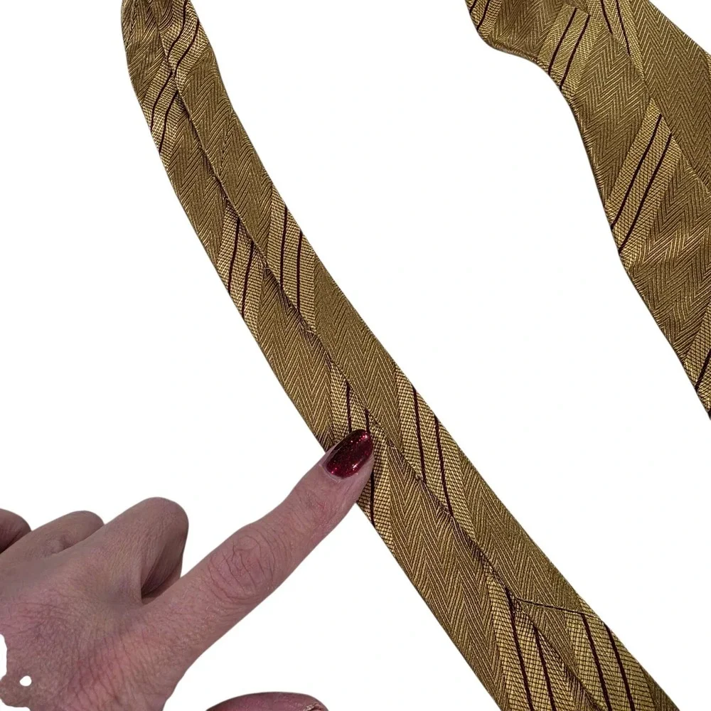 PRAGO Silk Striped Necktie Gold Burgundy Classic Formal Business Luxury Designer